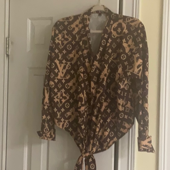 LVFashion Patterned Brown and Tan Women's Top - Picture 3 of 8